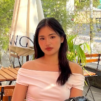 ศรีนวล สุนิติภานนท์