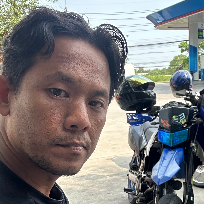 ศราวุธ ลุ้งบ้าน