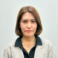 ขัตติยา  เดชพิชัย