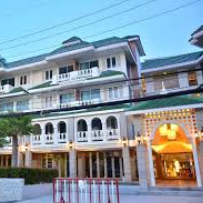 โรงแรมทักซิม รอยัลบีช ป่าตอง